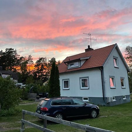 Villa Movaegen Family Friendly Free Wifi Lake Nearby Morlunda Esterno foto